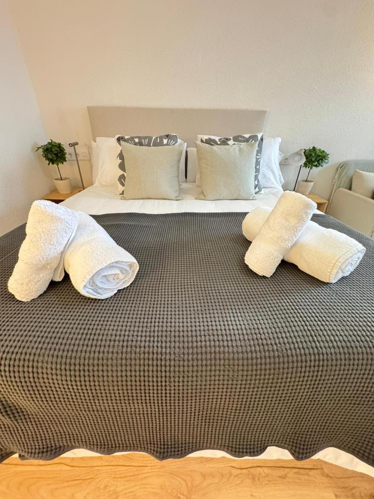 Triana Confort Sevilla מראה חיצוני תמונה